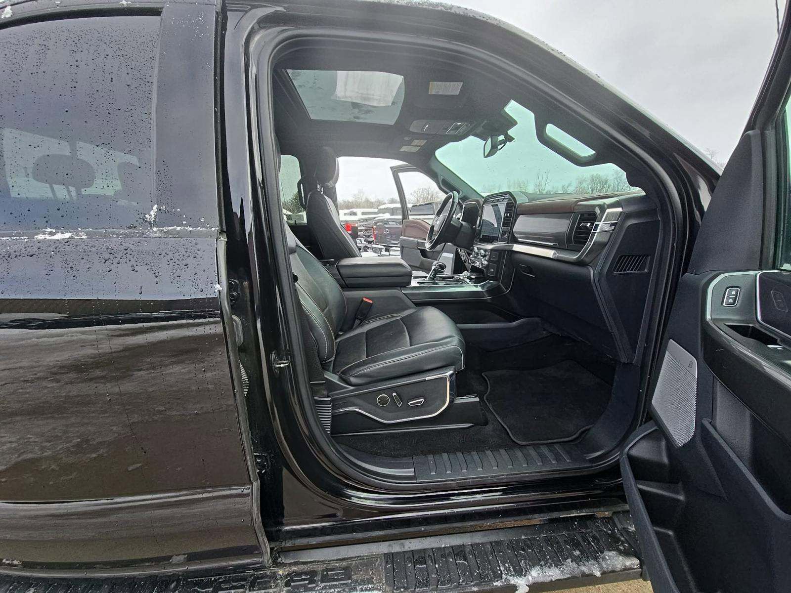 Used 2023 Ford F150 Lariat w/ Equipment Group 502A High image 21