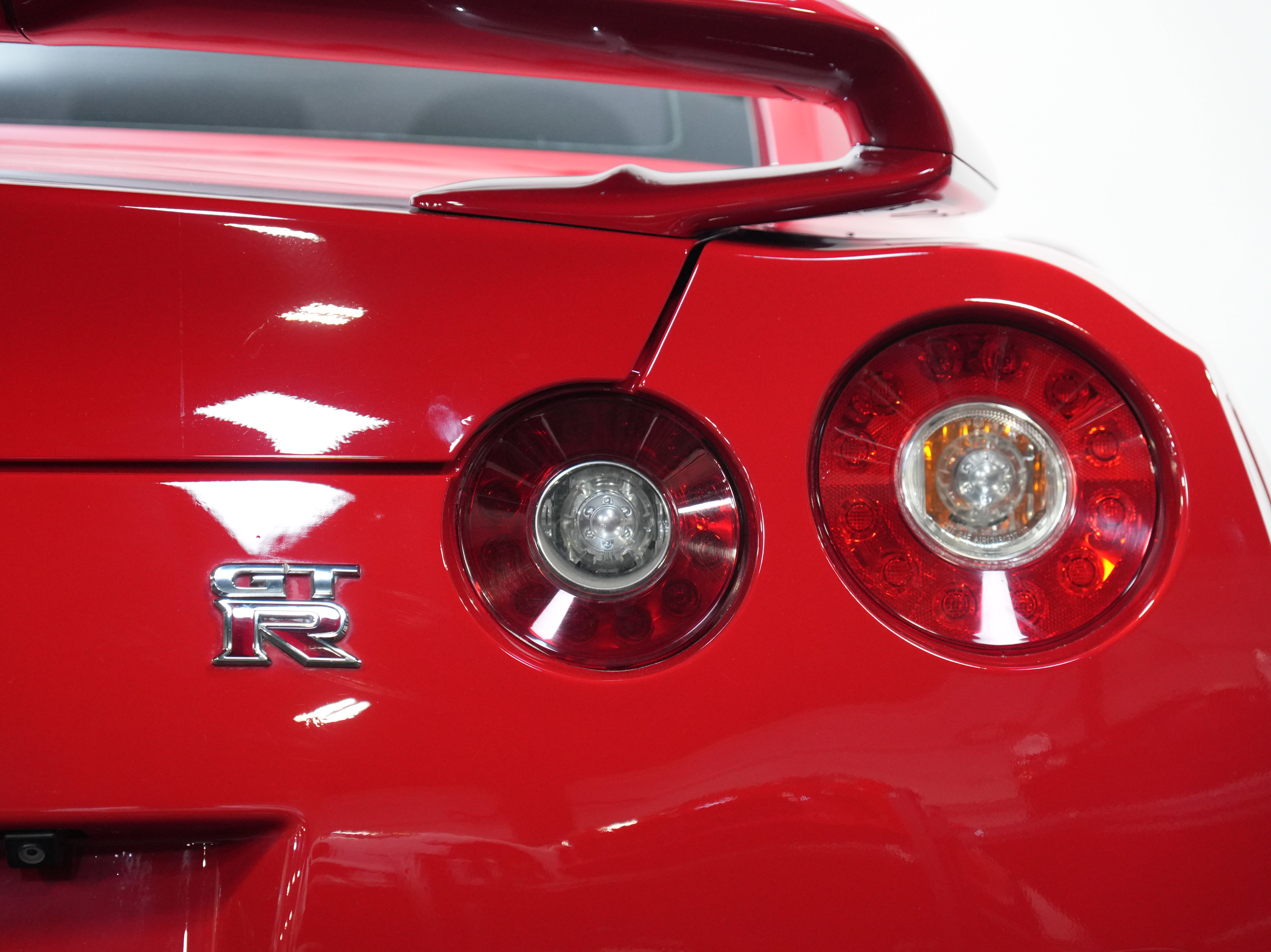 Used 2013 Nissan GT-R Premium AWD/4WD image 17
