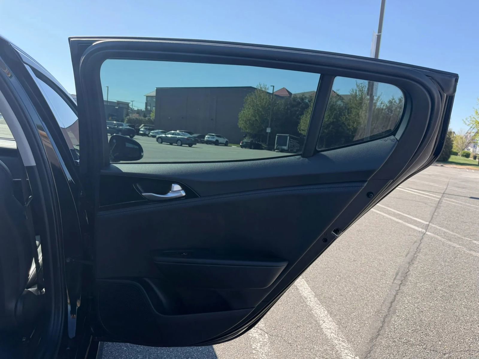 Used 2019 Kia Stinger image 22