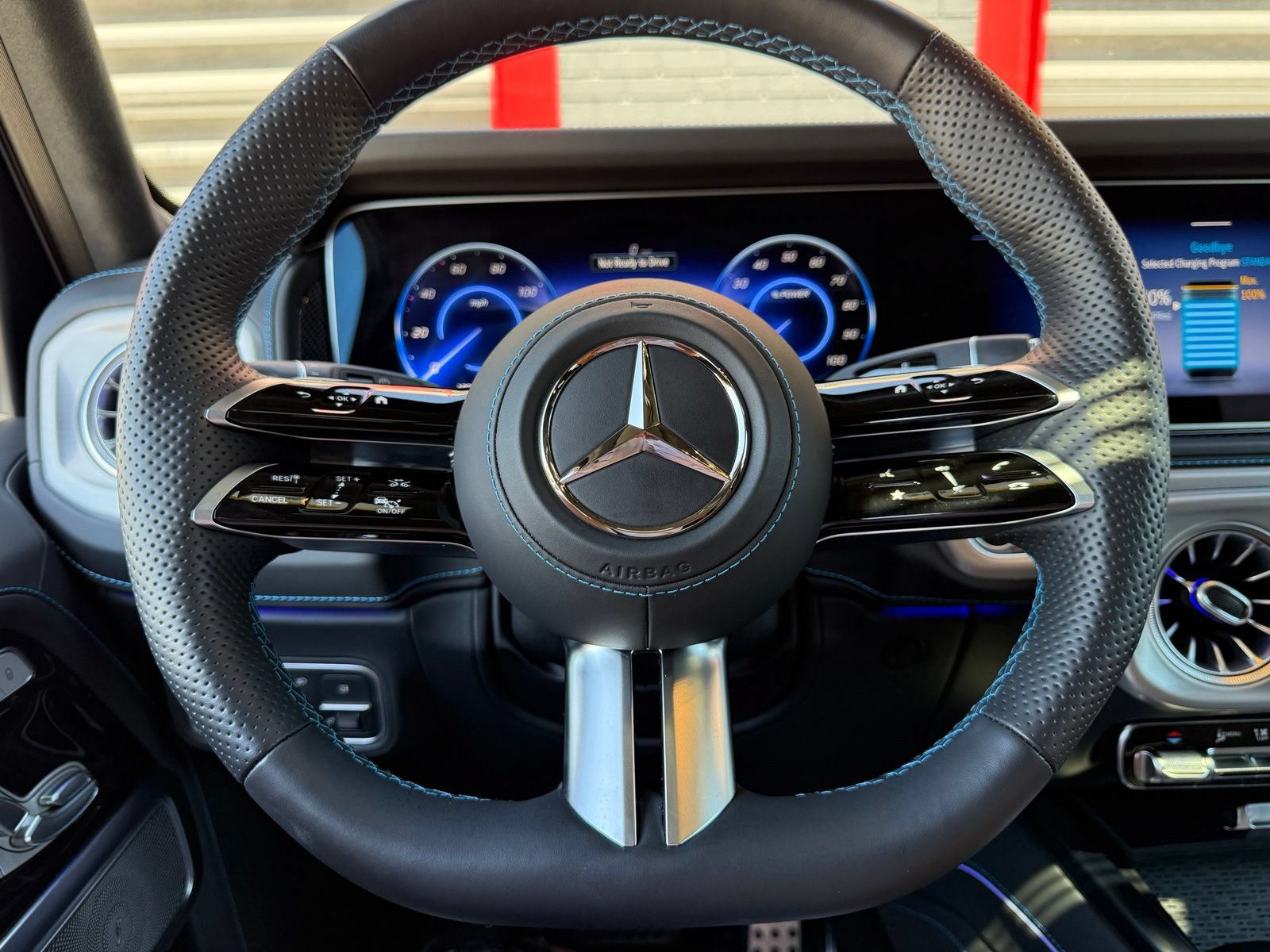 Used 2025 Mercedes-Benz G 580 w/ EQ Technology image 27