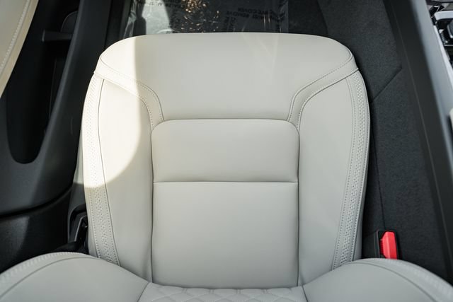 New 2026 Volvo XC60 T8 Plus w/ Climate Package AWD/4WD image 30