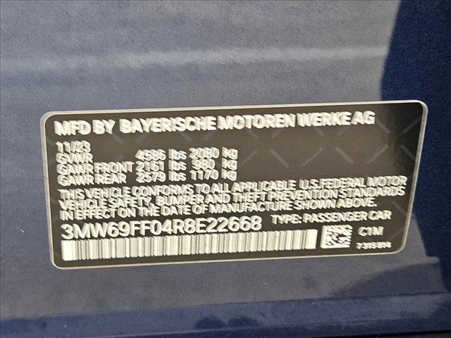 Used 2024 BMW 330i Sedan w/ Premium Package RWD image 24