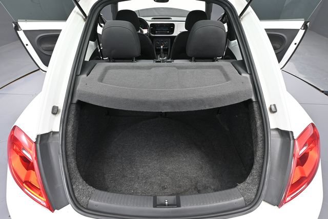 Used 2012 Volkswagen Beetle 2.0T FWD image 24