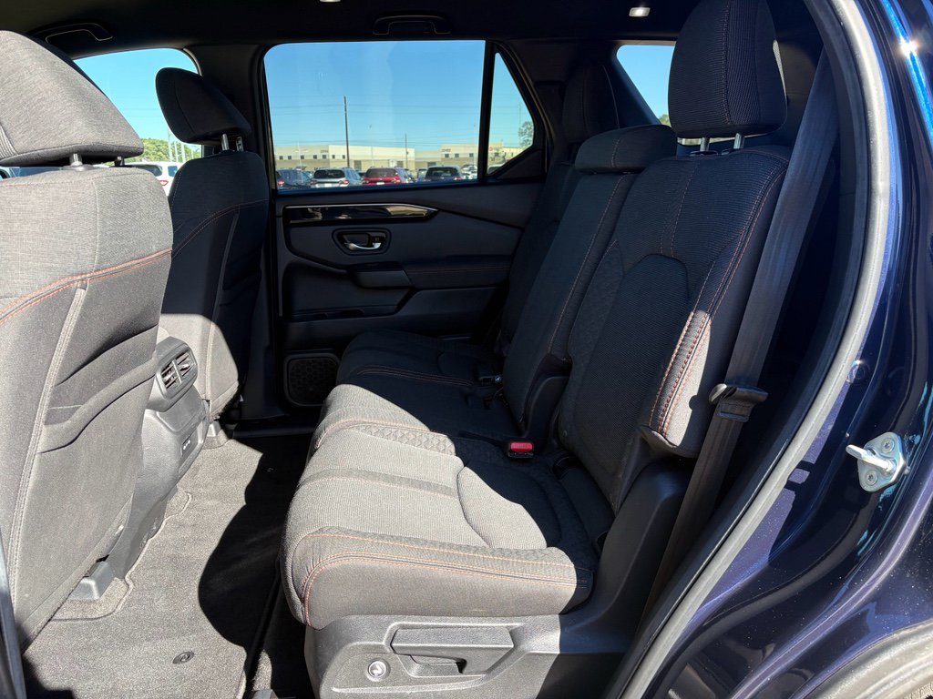 Certified 2024 Honda Pilot Sport image 23
