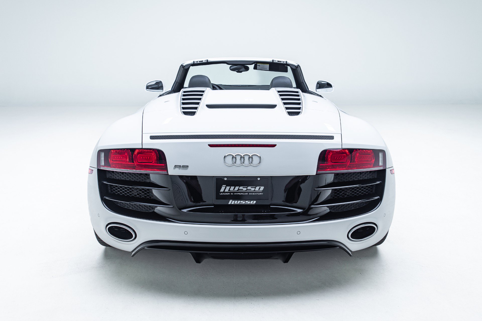 Used 2012 Audi R8 V10 AWD/4WD image 4