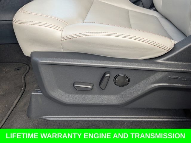 Used 2025 Ford Expedition Active AWD/4WD image 23