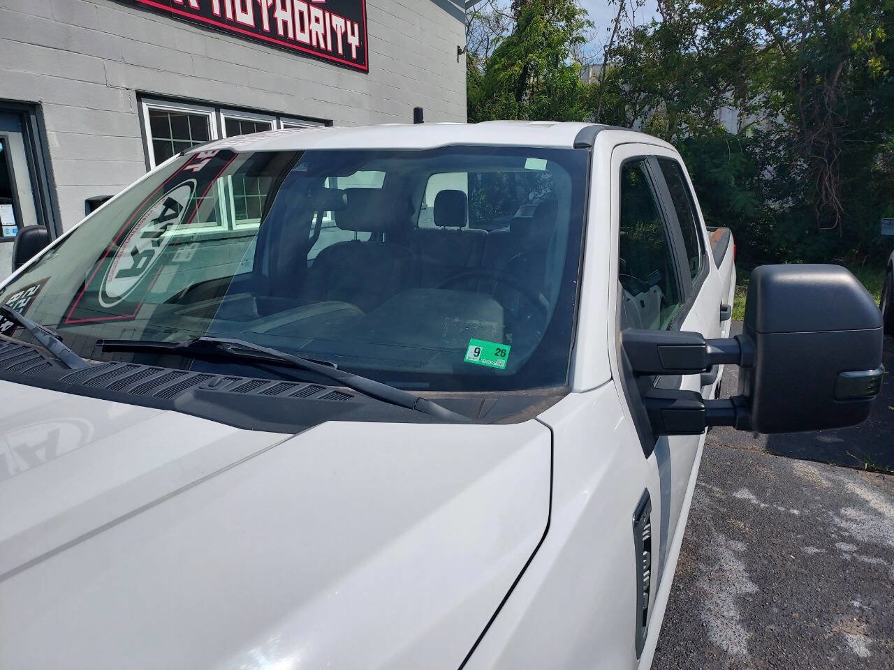 Used 2020 Ford F350 XL w/ Power Equipment Group image 7