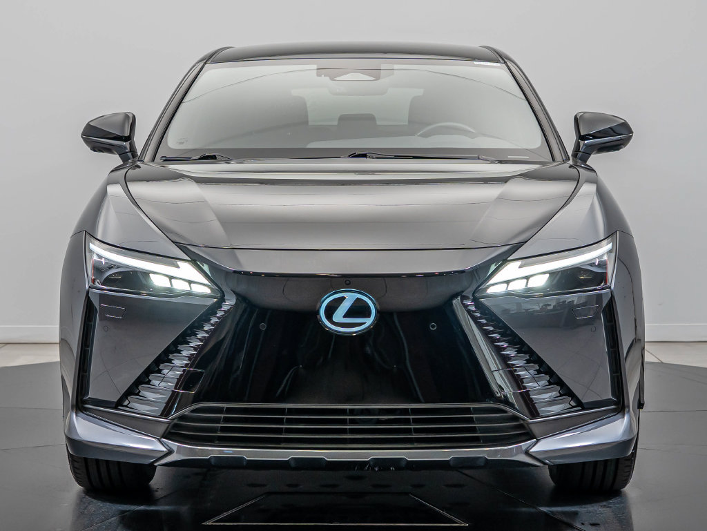 Certified 2023 Lexus RZ 450e Premium w/ Accessory Package (2T) AWD/4WD image 2