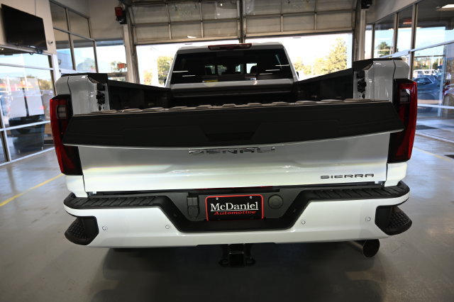 New 2026 GMC Sierra 3500 Denali Ultimate AWD/4WD image 6