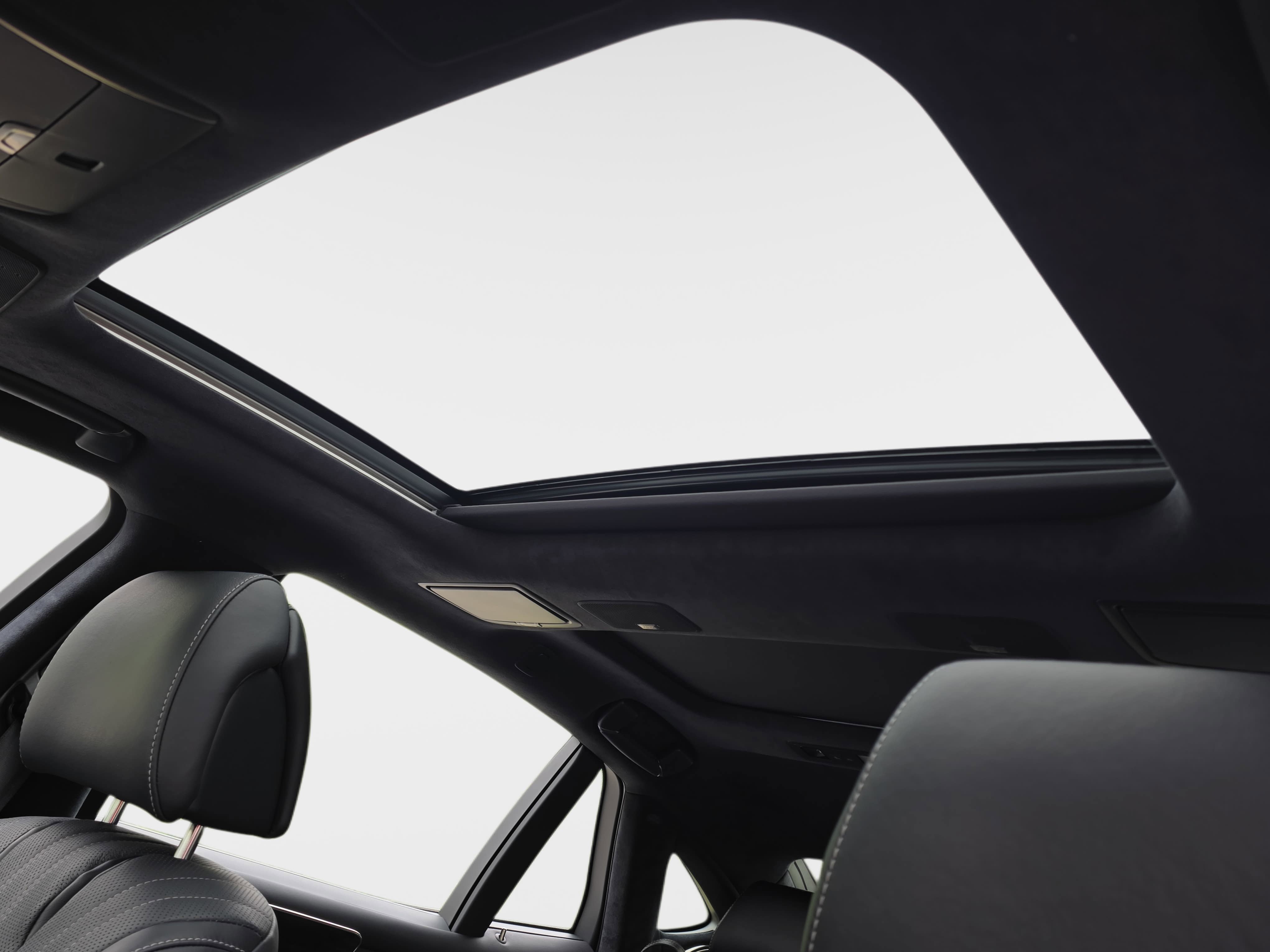 Used 2018 Lexus LS 500 w/ Executive Package RWD image 30