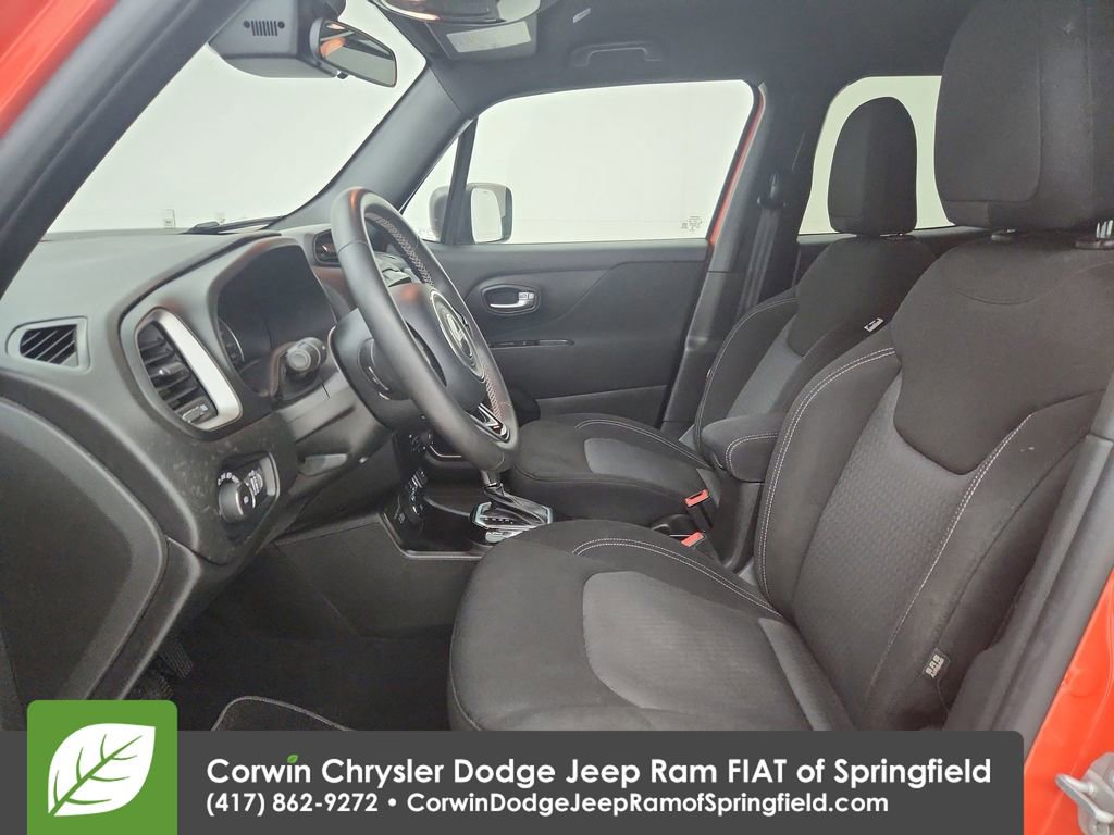 Used 2021 Jeep Renegade Latitude image 18