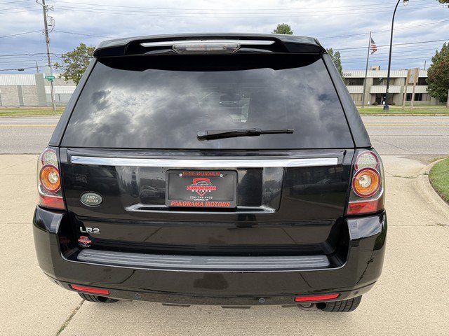 Used 2015 Land Rover LR2 image 6