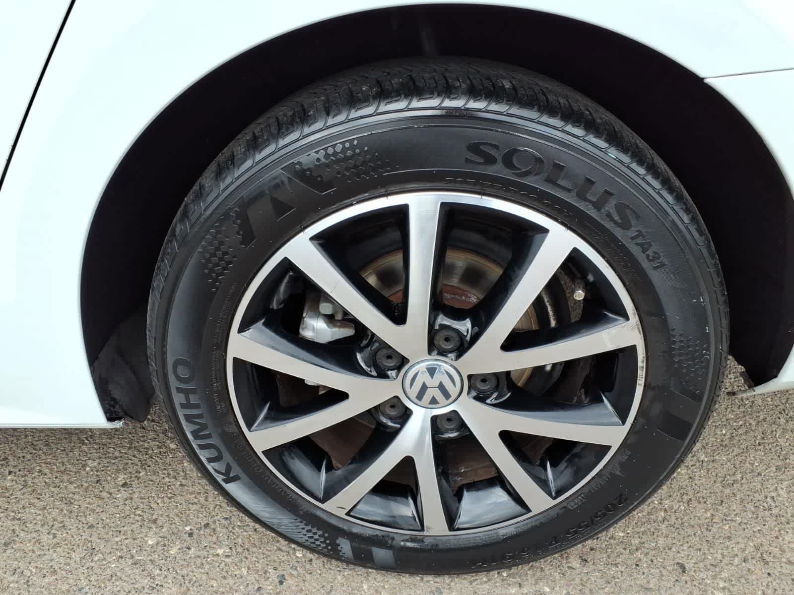 Used 2018 Volkswagen Jetta SE FWD image 8
