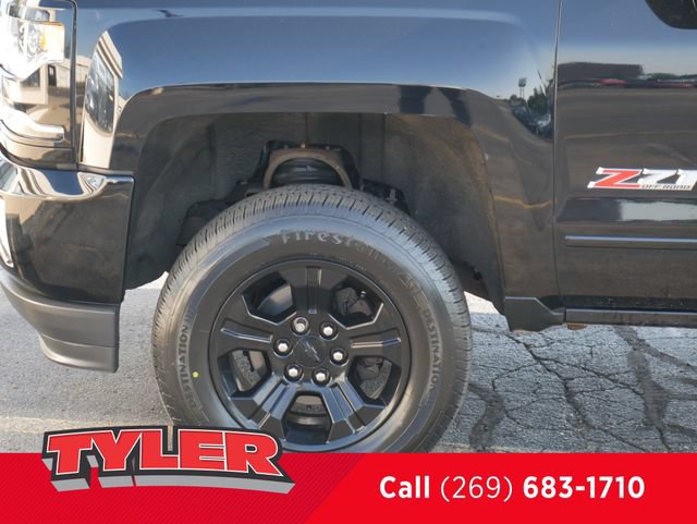 Used 2017 Chevrolet Silverado 1500 LTZ Z71 w/ LTZ Plus Package AWD/4WD image 44