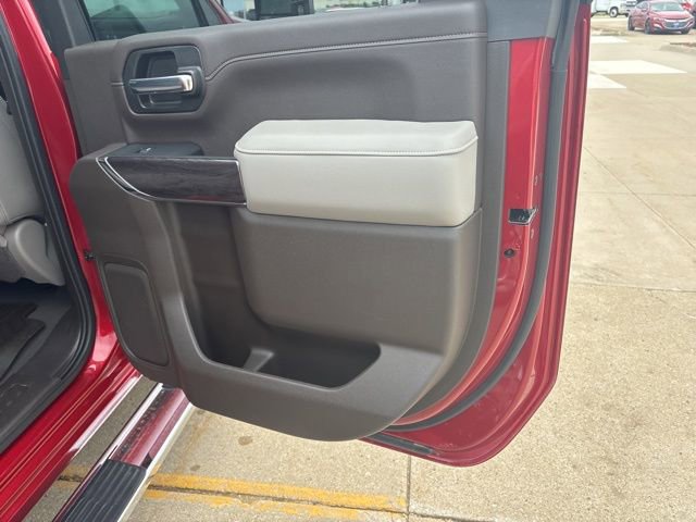 Used 2022 Chevrolet Silverado 2500 LTZ w/ LTZ Convenience Package image 23