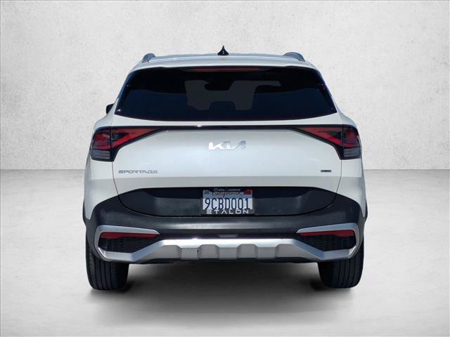 Used 2023 Kia Sportage EX AWD/4WD image 7