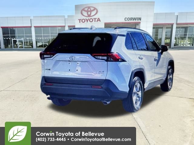 Used 2025 Toyota RAV4 XLE image 2