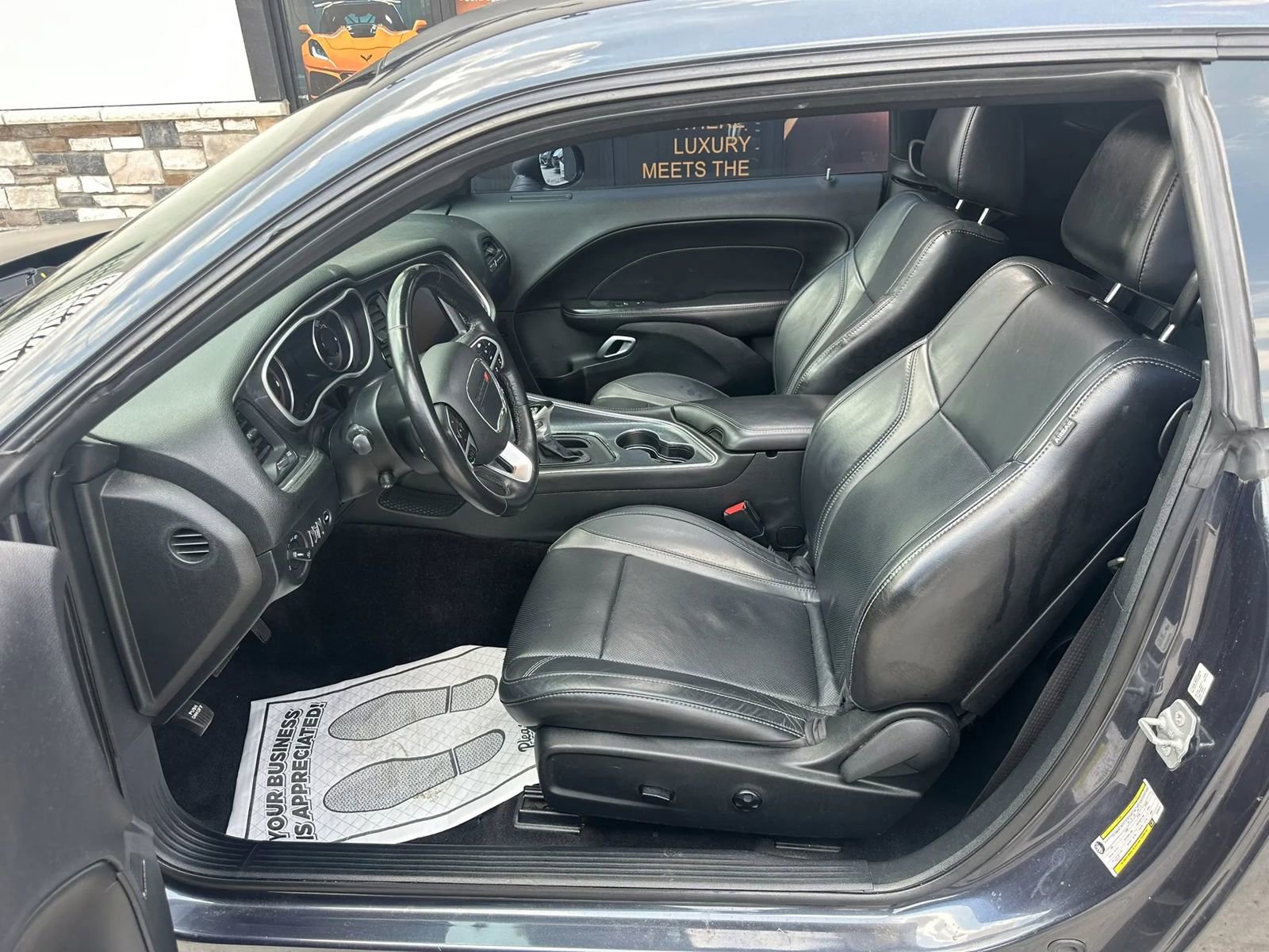 Used 2018 Dodge Challenger SXT Plus RWD image 10
