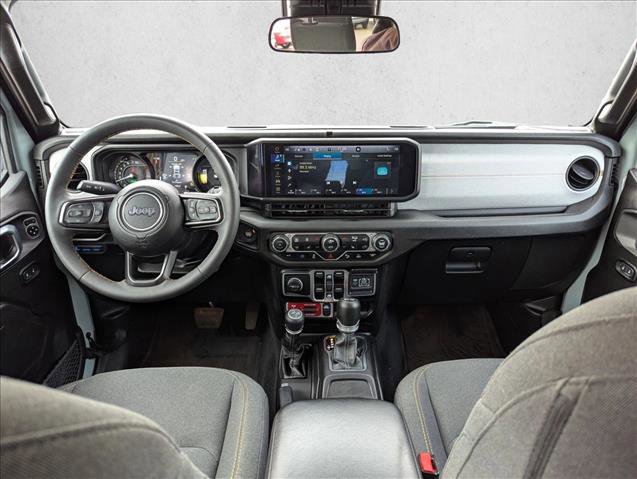 Used 2024 Jeep Wrangler Willys image 17
