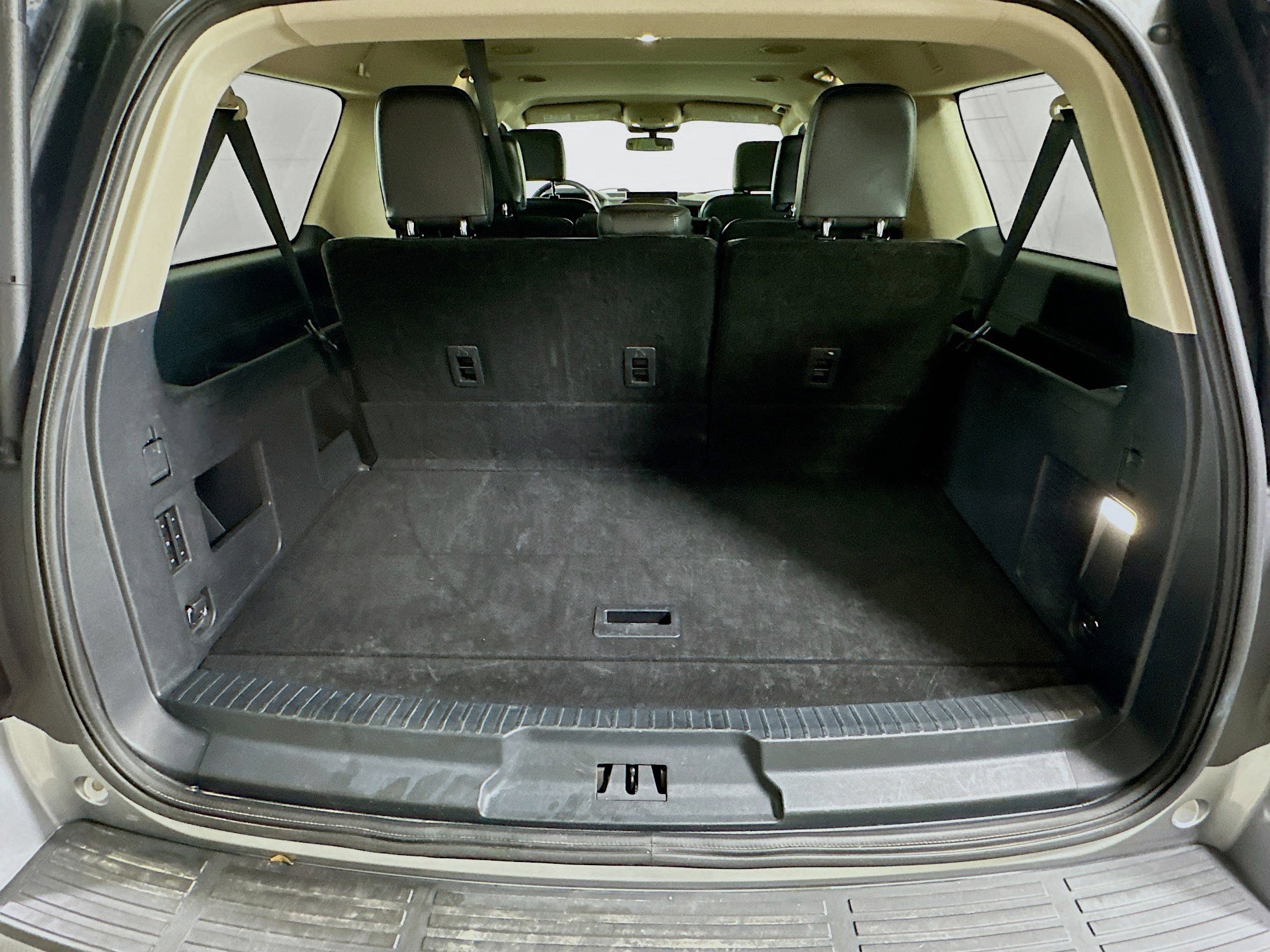 Used 2024 Ford Expedition Max XLT RWD image 30