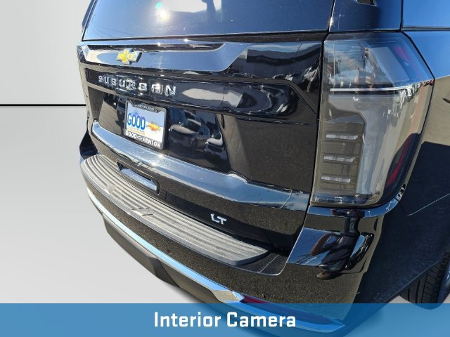 Used 2026 Chevrolet Suburban LT w/ Comfort Package AWD/4WD image 18