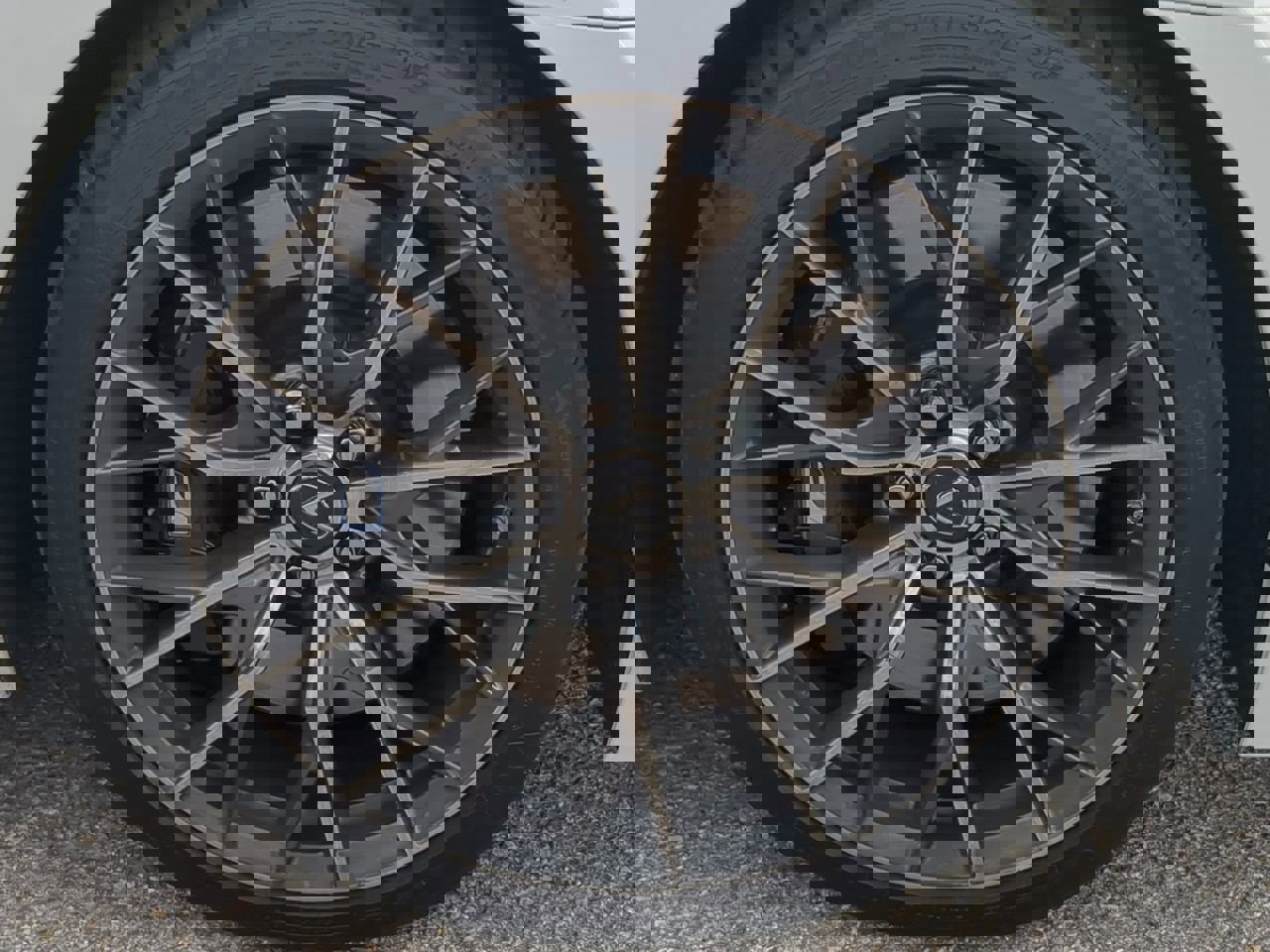 Used 2018 Lexus GS F image 11