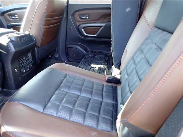 Used 2019 Nissan Titan Platinum Reserve w/ Platinum Utility Package image 7