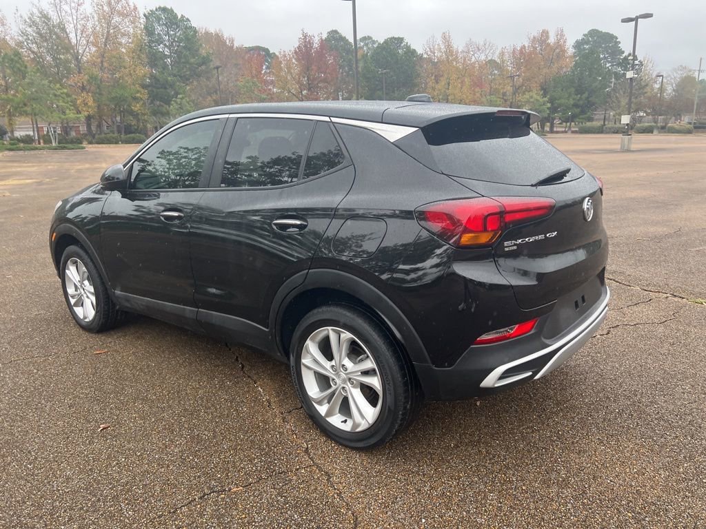 Certified 2022 Buick Encore GX Preferred w/ Cold Weather Comfort Package image 25