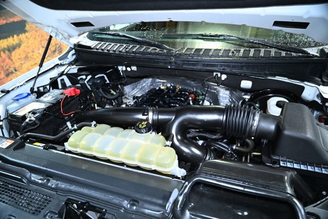 Used 2021 Ford Expedition Limited image 20