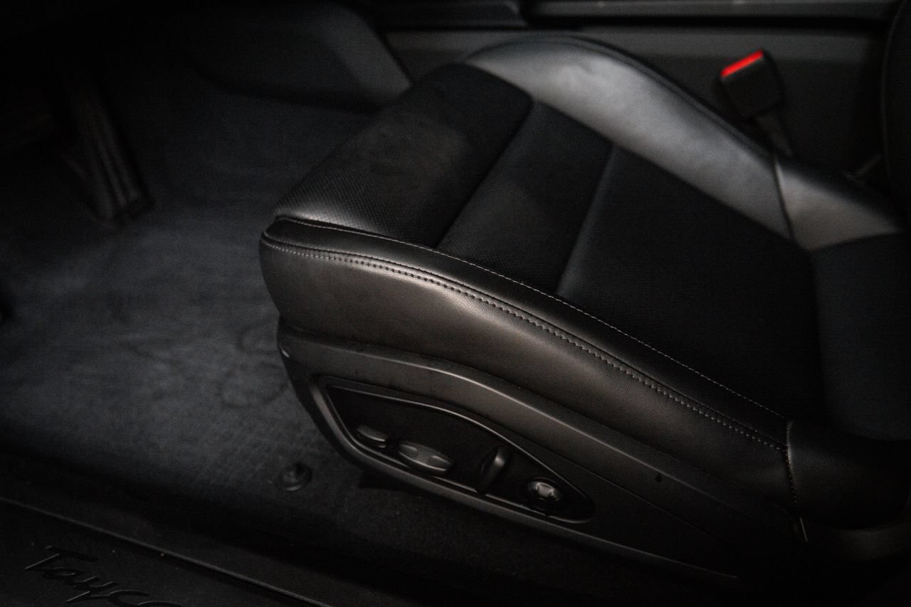 Certified 2024 Porsche Taycan RWD image 14