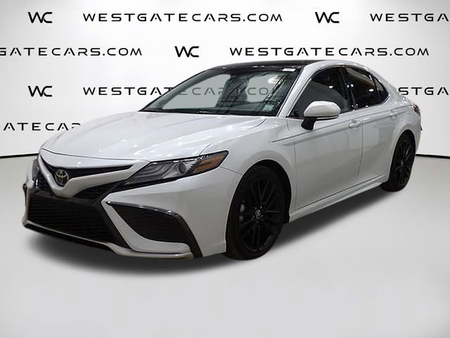 Used 2021 Toyota Camry XSE w/ Navigation Package image 1