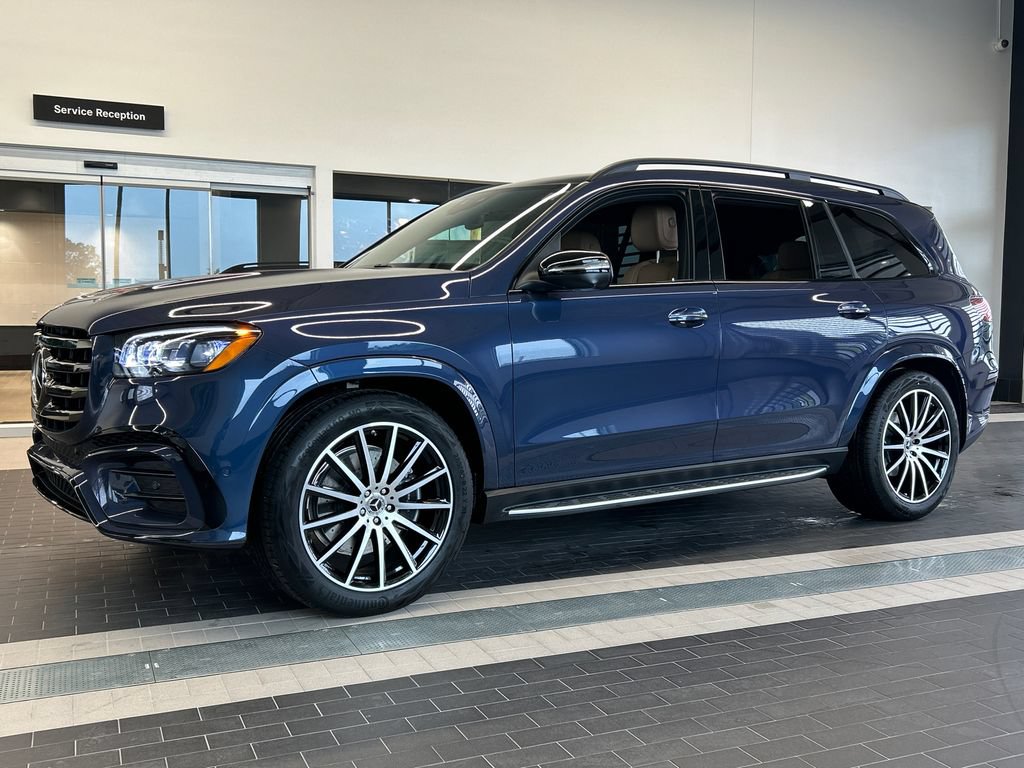 New 2026 Mercedes-Benz GLS 450 4MATIC