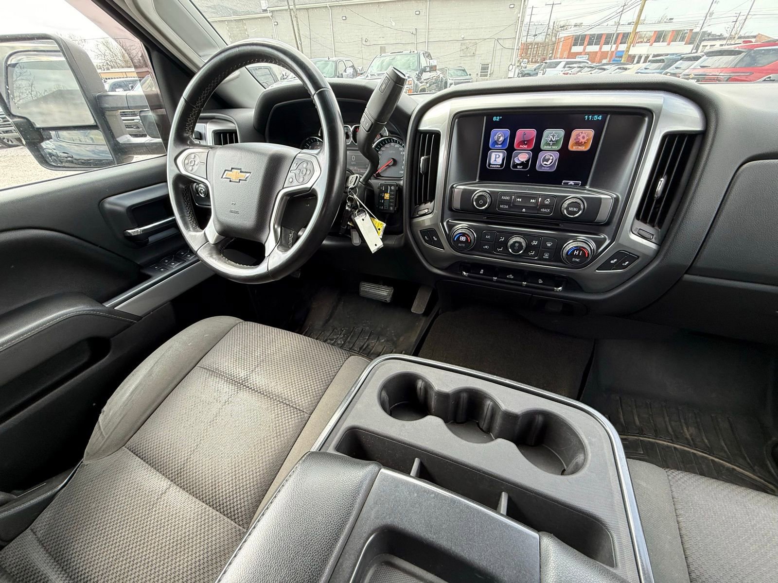 Used 2015 Chevrolet Silverado 2500 LT w/ LT Convenience Package image 19
