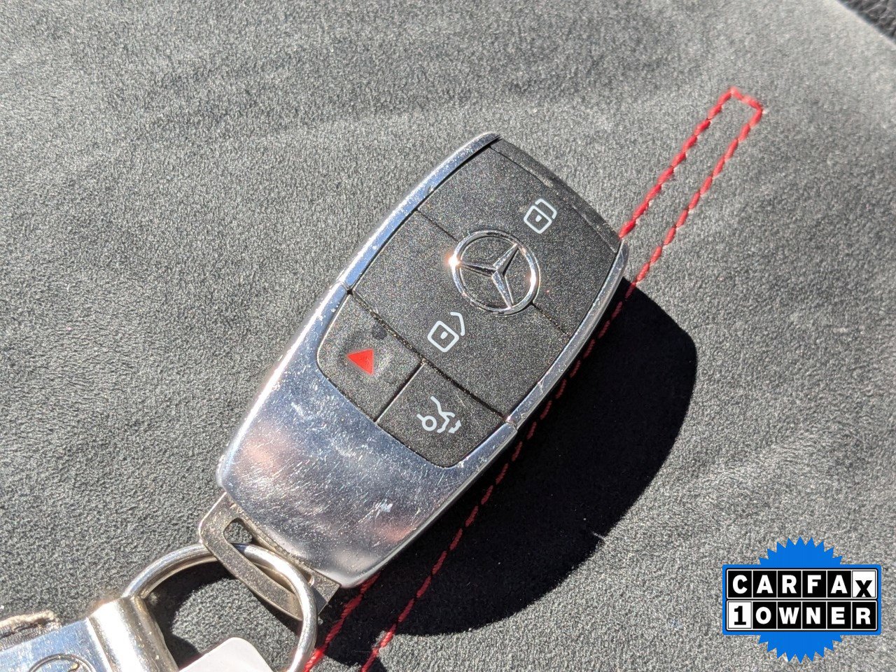 Used 2021 Mercedes-Benz GLB 250 4MATIC image 32