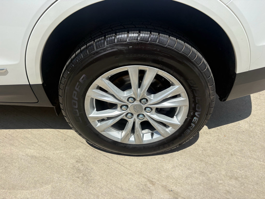 Used 2021 Cadillac XT5 Luxury w/ LPO, Floor Liner Package FWD image 36