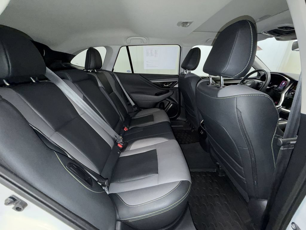 Used 2024 Subaru Outback Onyx Edition AWD/4WD image 17