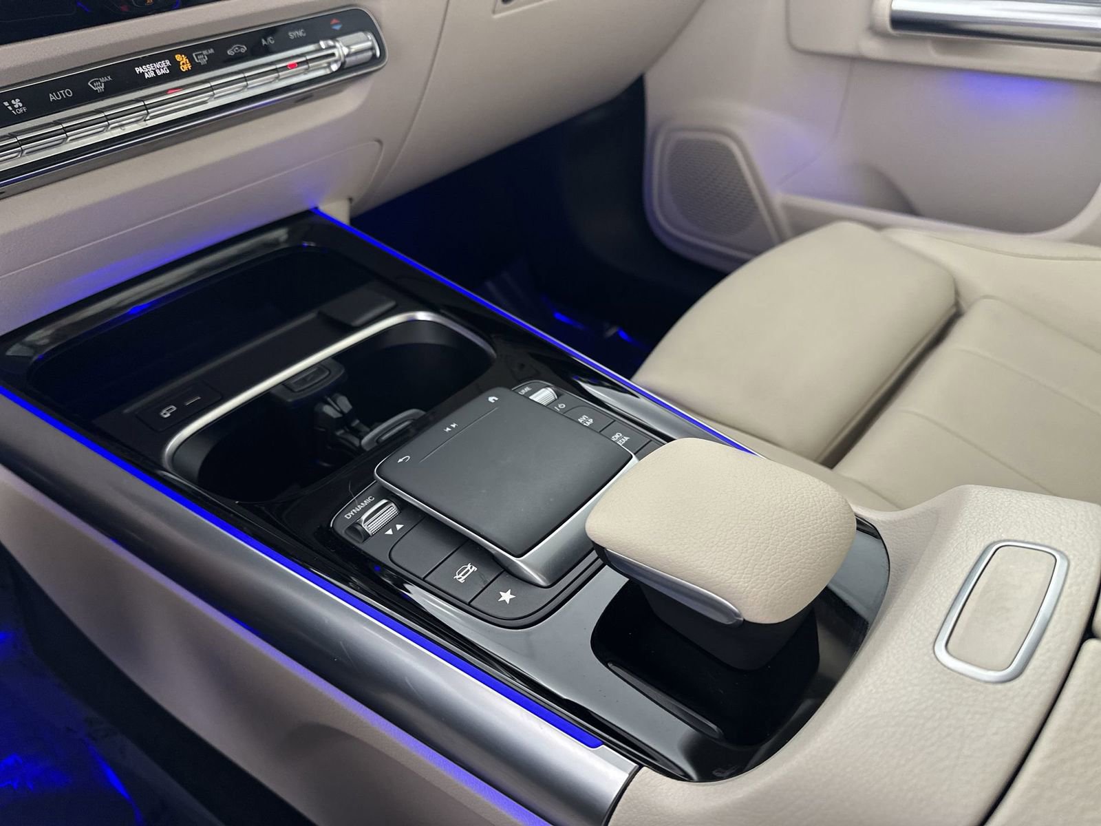 Used 2021 Mercedes-Benz GLA 250 image 25