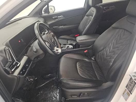 Used 2023 Kia Sportage X-Line AWD/4WD image 2
