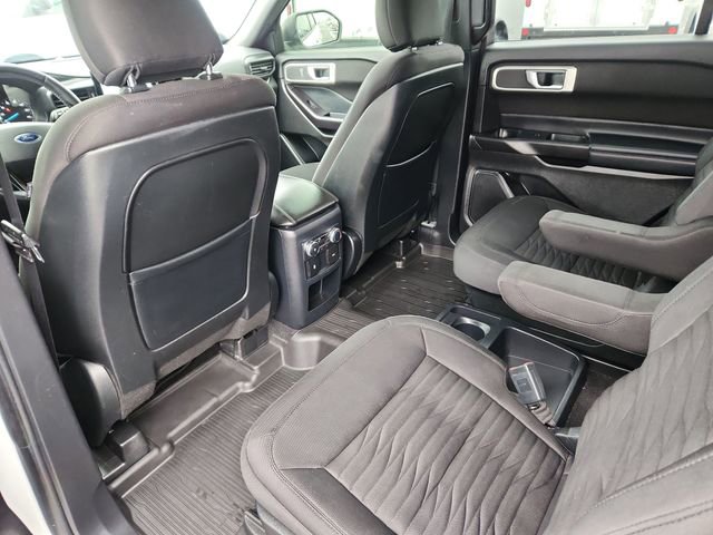 Used 2020 Ford Explorer XLT w/ Comfort Package image 31