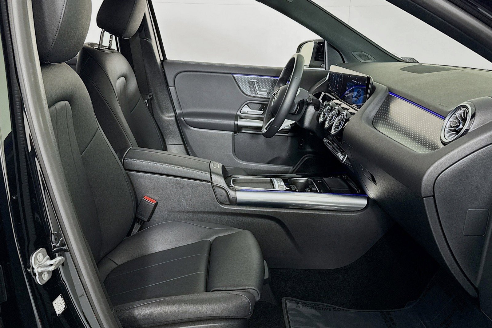 Certified 2025 Mercedes-Benz GLA 250 image 7