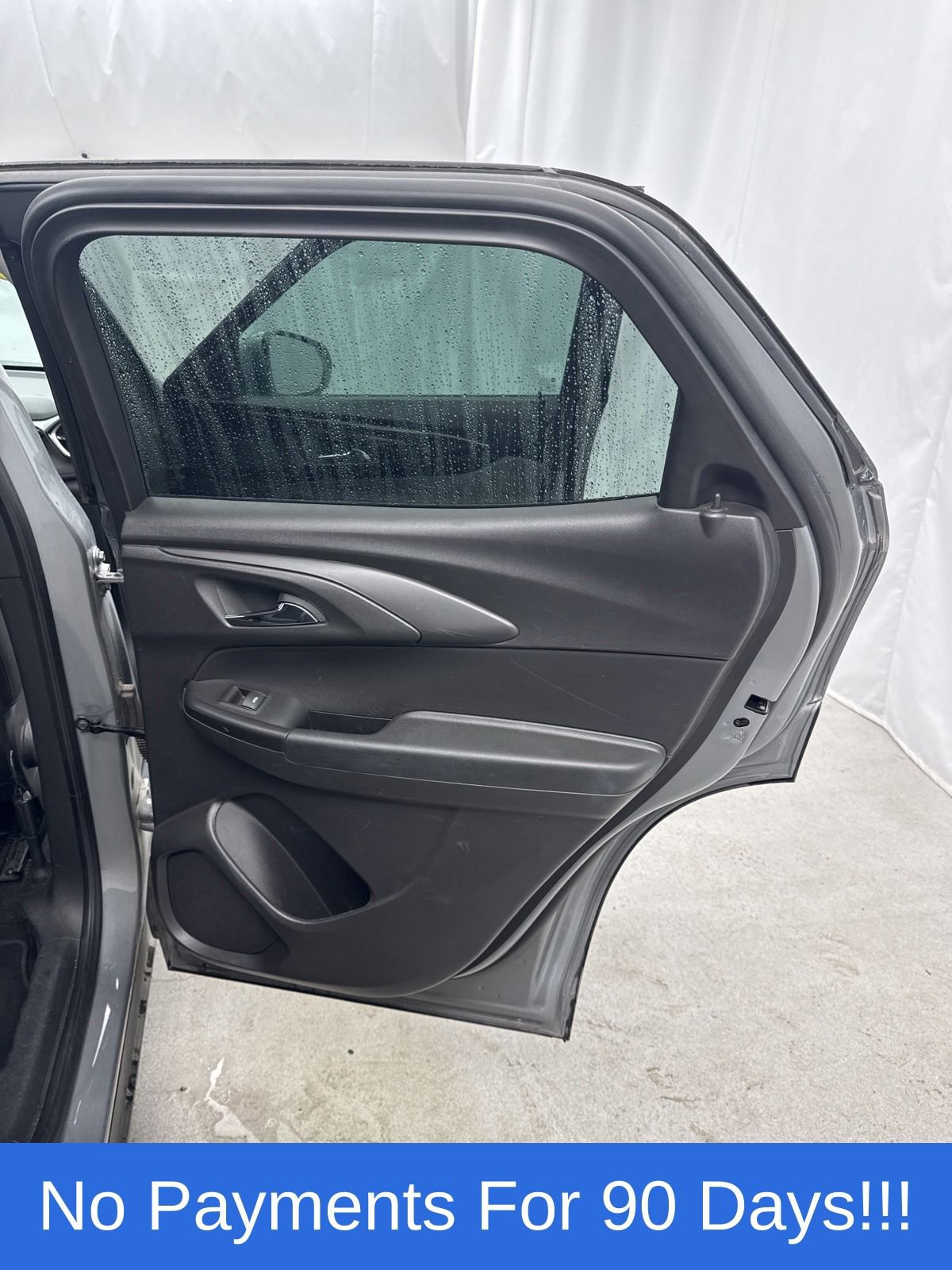 Used 2025 Chevrolet TrailBlazer LT AWD/4WD image 34