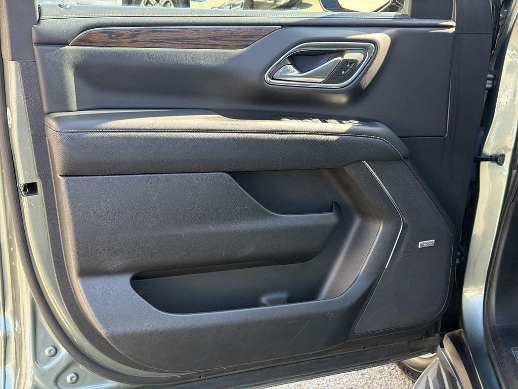 Used 2024 Chevrolet Tahoe Premier RWD image 21