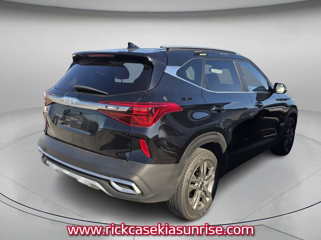 Used 2023 Kia Seltos S image 4
