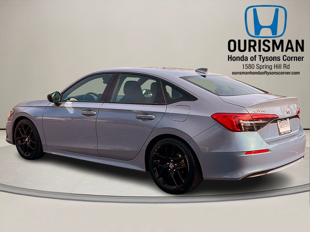 Used 2024 Honda Civic Sport image 3