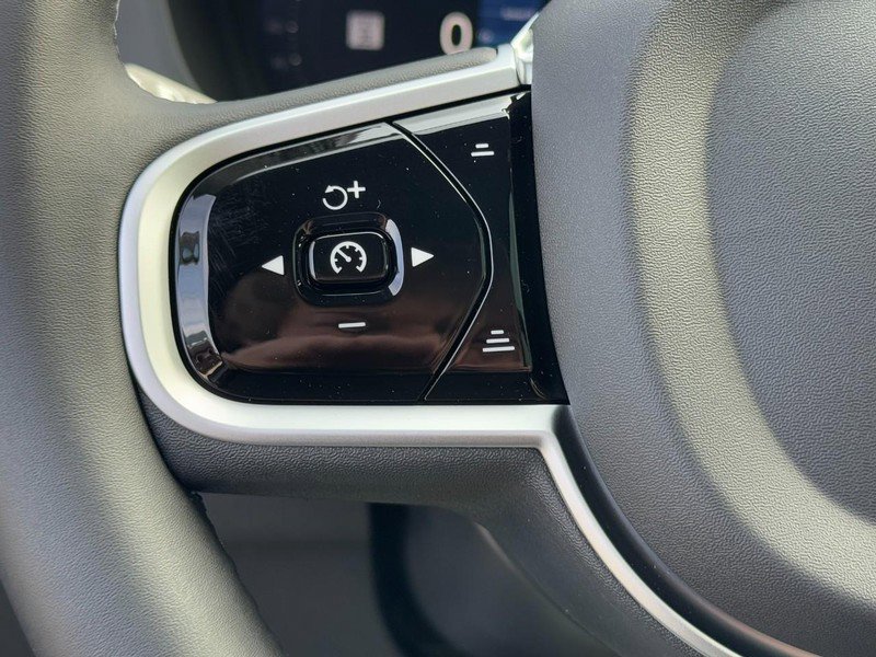 New 2026 Volvo XC60 T8 Plus w/ Protection Package Premier image 11