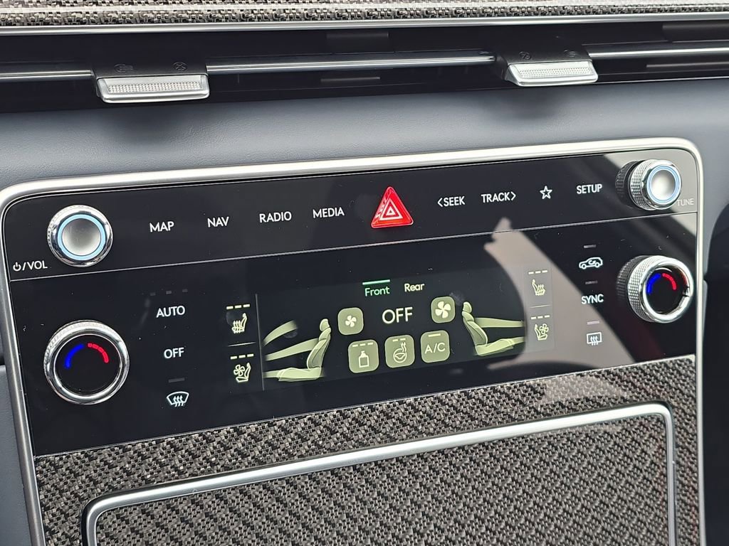 New 2026 Genesis GV80 3.5T e-SC image 17