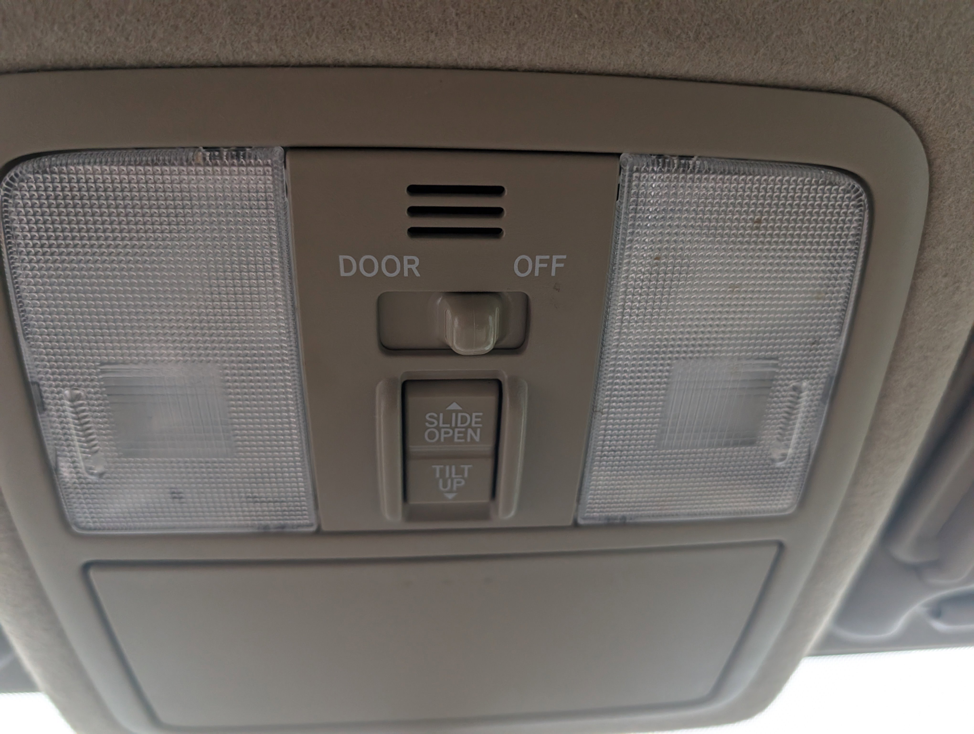 Used 2012 Toyota RAV4 4WD V6 image 19