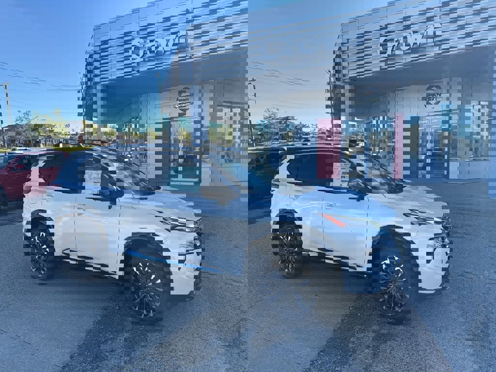 New 2026 Nissan Rogue Platinum