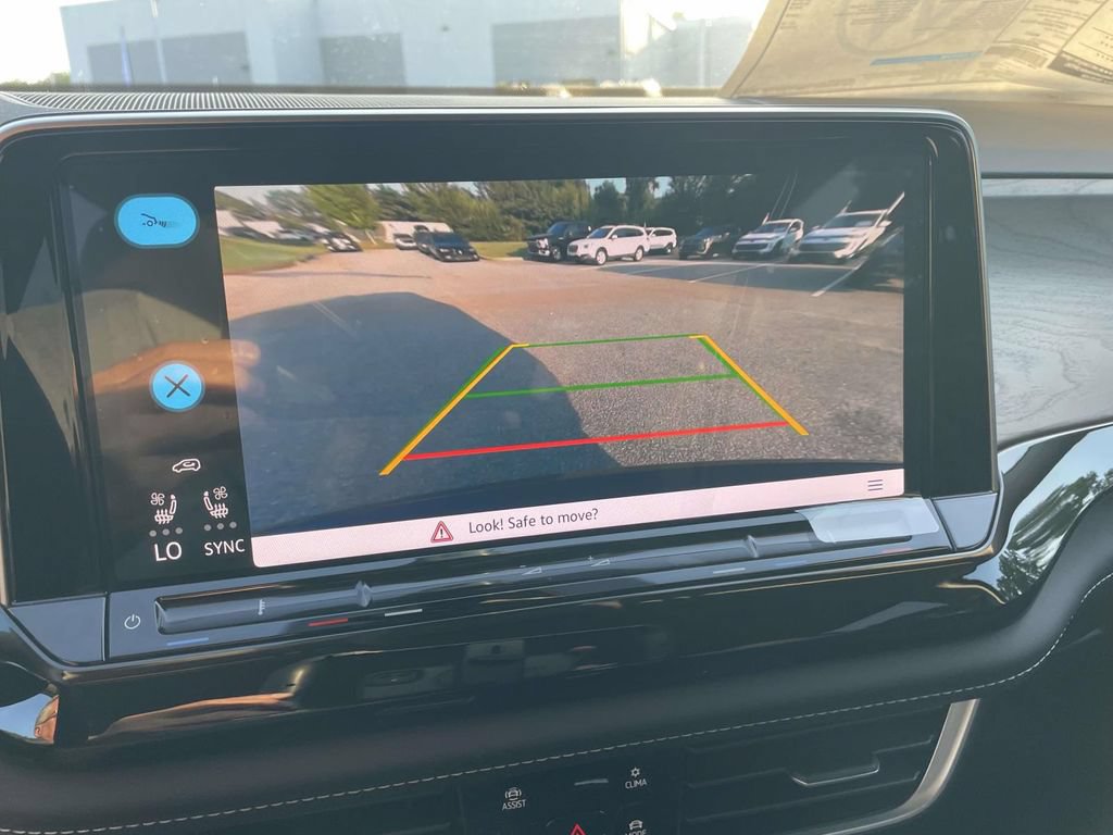 New 2026 Volkswagen Atlas SE FWD image 27