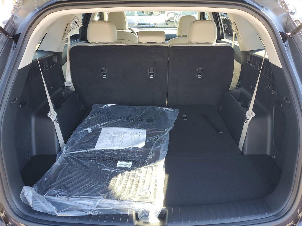 New 2026 Kia Sorento S w/ S Panoramic Sunroof Package FWD image 14
